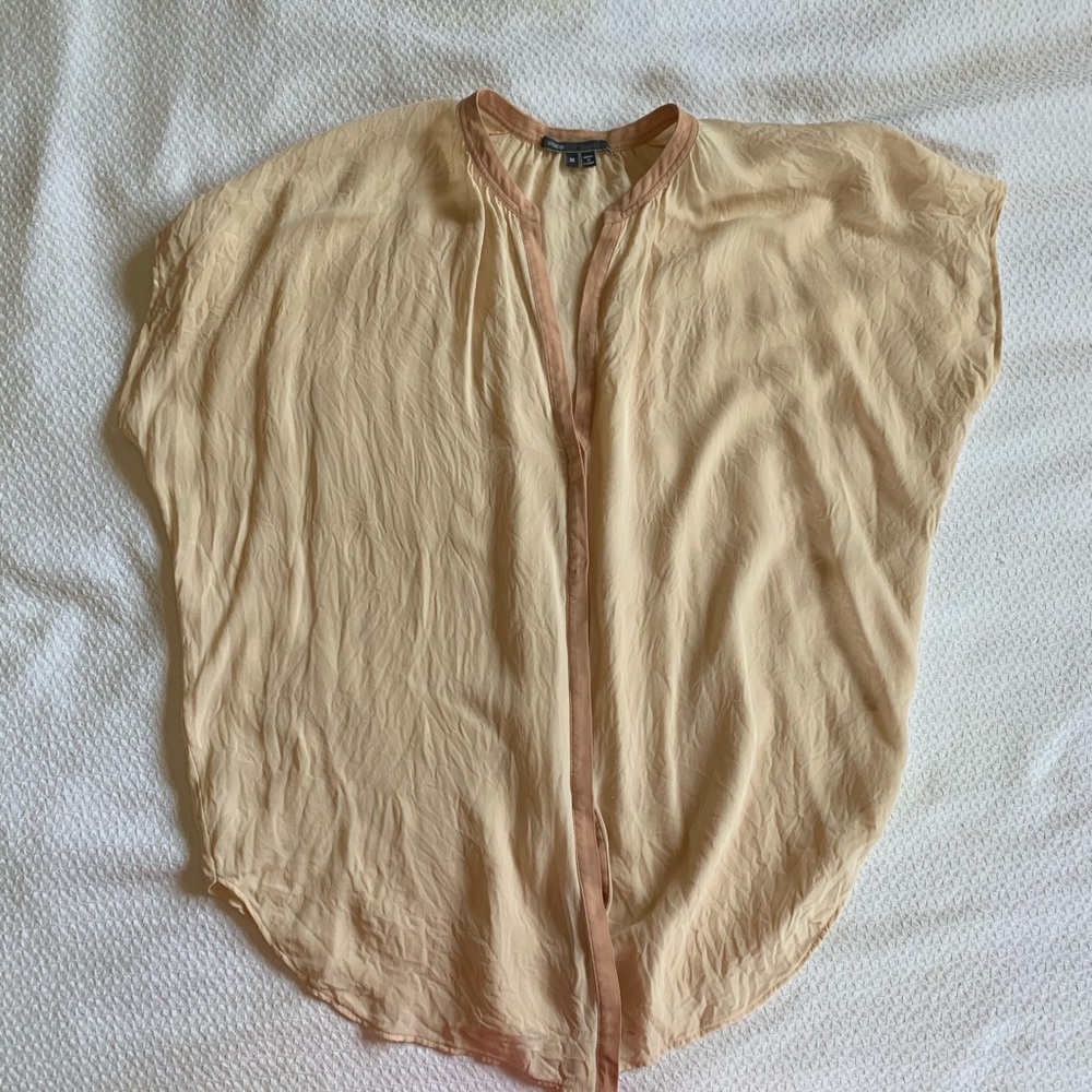 Vince short sleeve pink/blush blouse. Size medium.